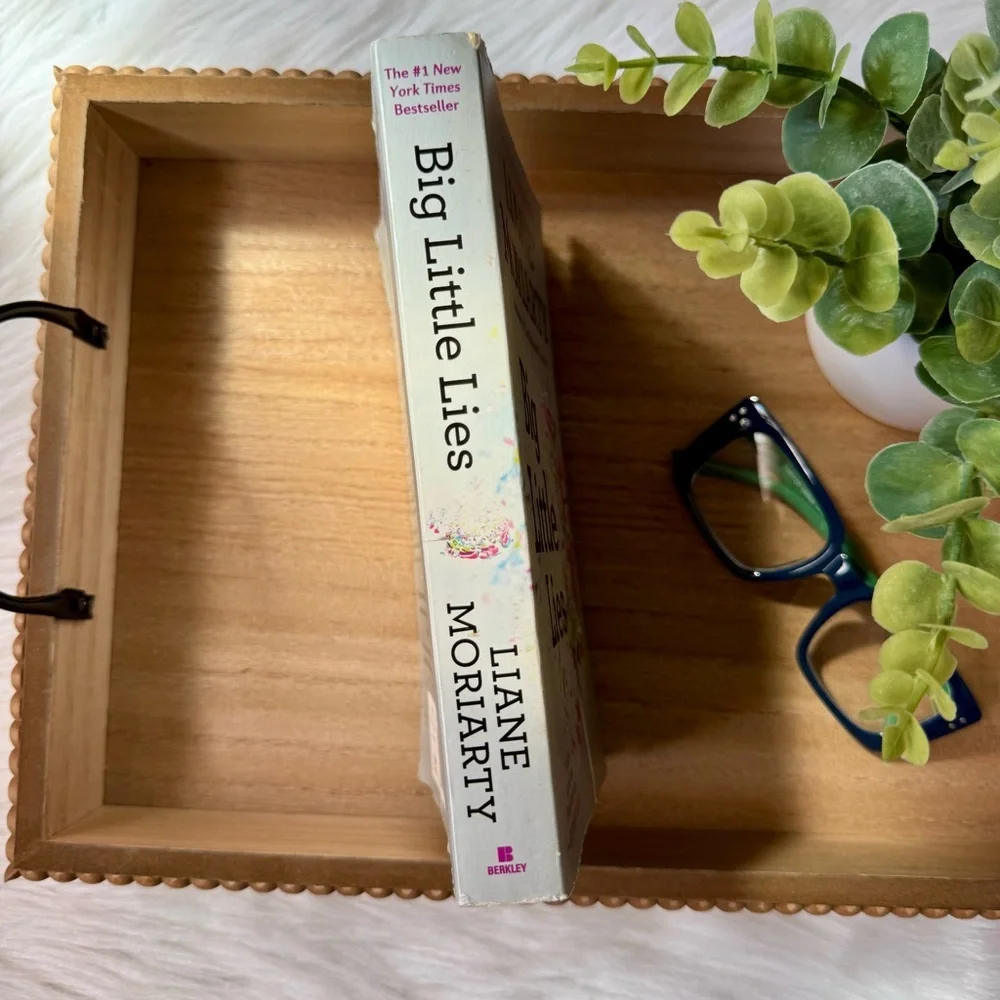 Liane Moriarty big little